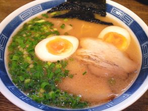 大阪で飲食店のメニュー・販促物の制作は「おいしいデザイン.com」 サービスでお客さんの印象に残る イメージ画像